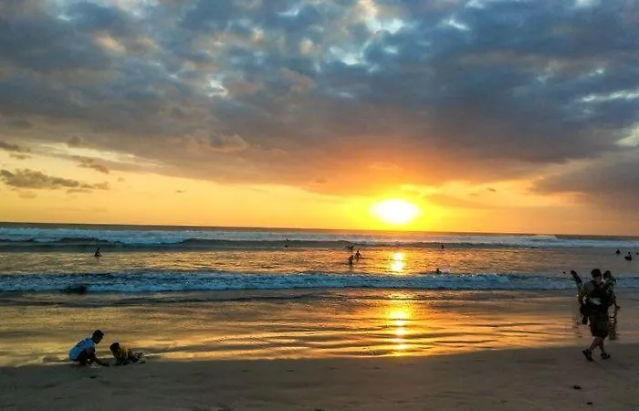W At Kuta By Micky -1 Minutes To Hotel Legian (Bali)
